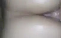 مارس العادة السرية على سناب شات أثناء مشاهدة الفتيات يعرضن الثدي.