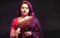 مثير bbw في سن المراهقة العادة السرية ثم أصابع الحمار بالنسبة لي.