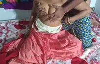 تقدم nubile films ويتني وميا، وهما فتاتان مثيرتان تستنزفان السائل المنوي من هؤلاء الملاعين المحظوظين