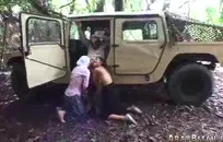 لدي شاعر إضافي على معدتي