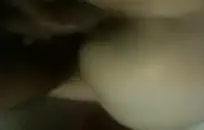 مص صديقها الأب وهو cums في بلدي الثدي.