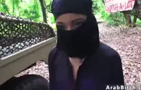 الساخنة مثير لاتينا في سن المراهقة مع كبير الثدي.