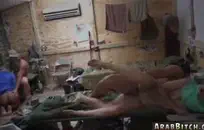 شعر كس في سن المراهقة تمتص الديك ثم يحصل مارس الجنس.