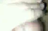 مدلكة آسيوية تعطي رأسها وتركب ديك العميل.