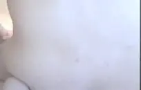 فاتنة مفلس يحصل كس قصفت من قبل ديك كبيرة.