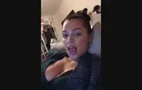 أريد أن أرى هذه الفتاة البيضاء الساخنة تمارس الجنس مع بعض القضبان السوداء الكبيرة حتى لا تستطيع تحمل الأمر بعد الآن