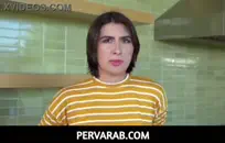 Pawg يركب الديك مثل المحترفين.